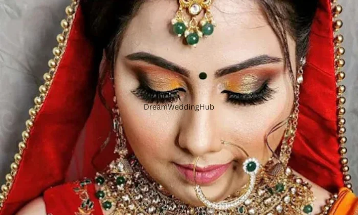 Anmol beauty parlour